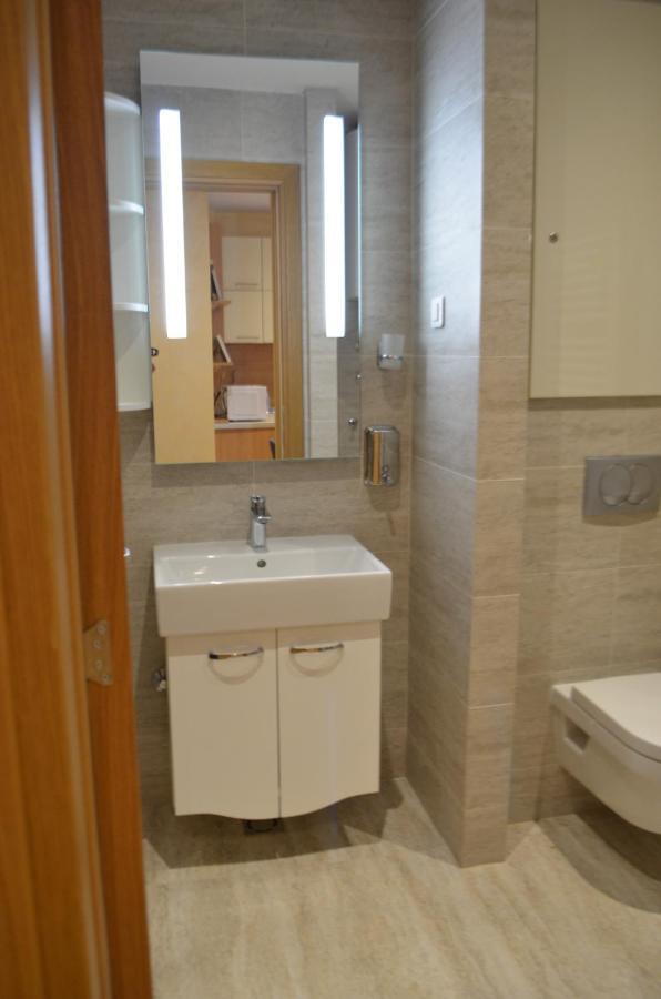 Apartment Diamond Kalman, *