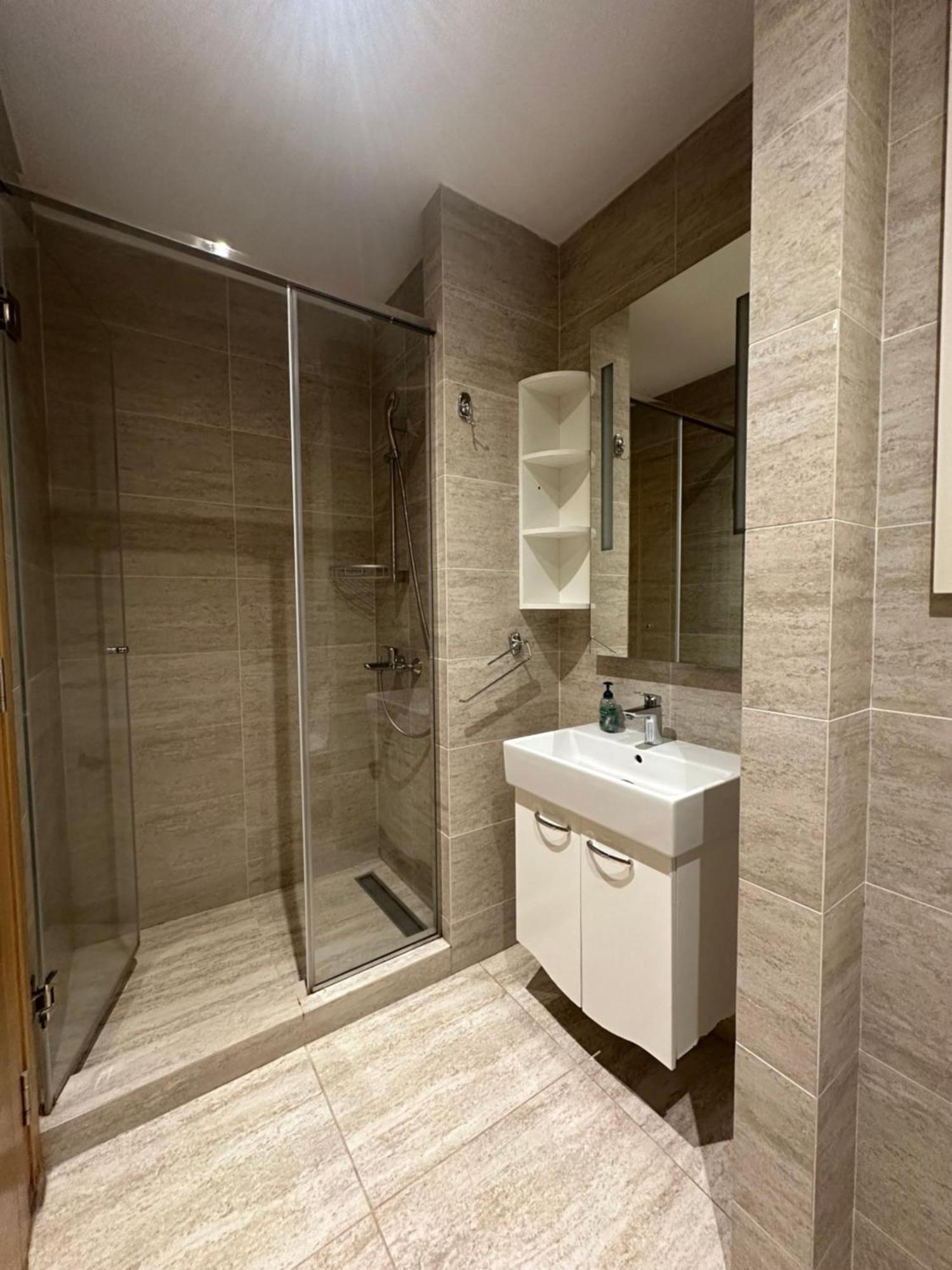 Diamond Kalman, Apartment Zlatibor